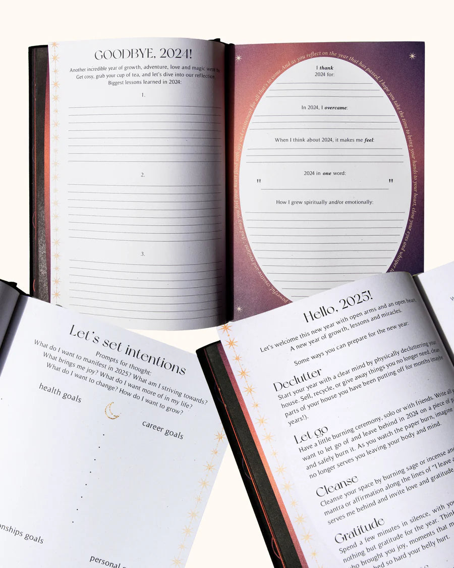 2025 YEAR OF GROWTH BOOK - A daily diary by Dreamy Moons